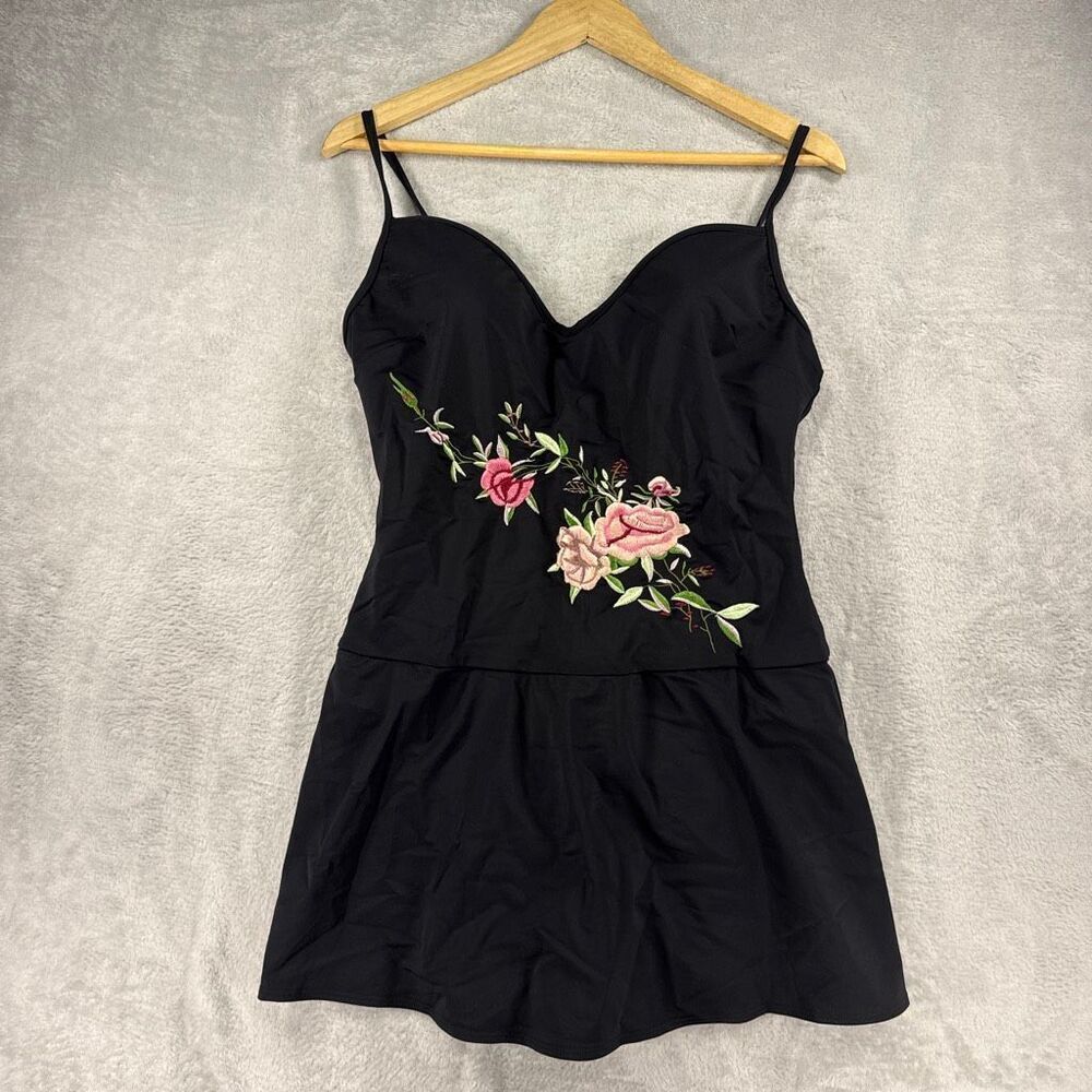 Newport News Swimsuit One Piece Black Floral Embroidery Size 14T NWT